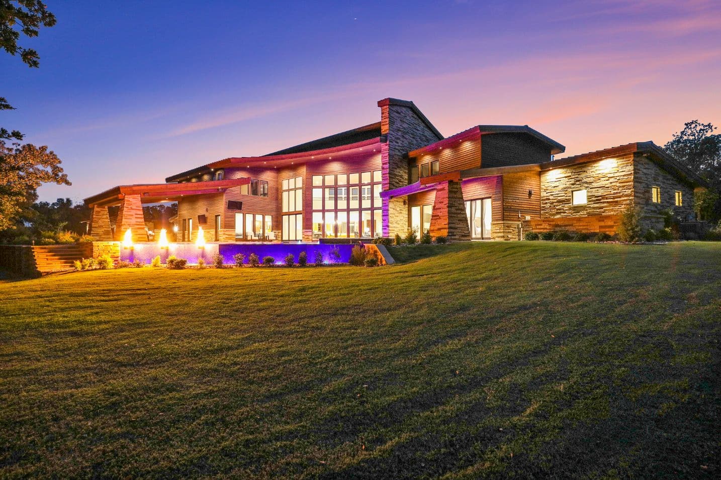 Luxury custom home exterior at Lake Kiowa, TX built by J C Boyd Custom Builders