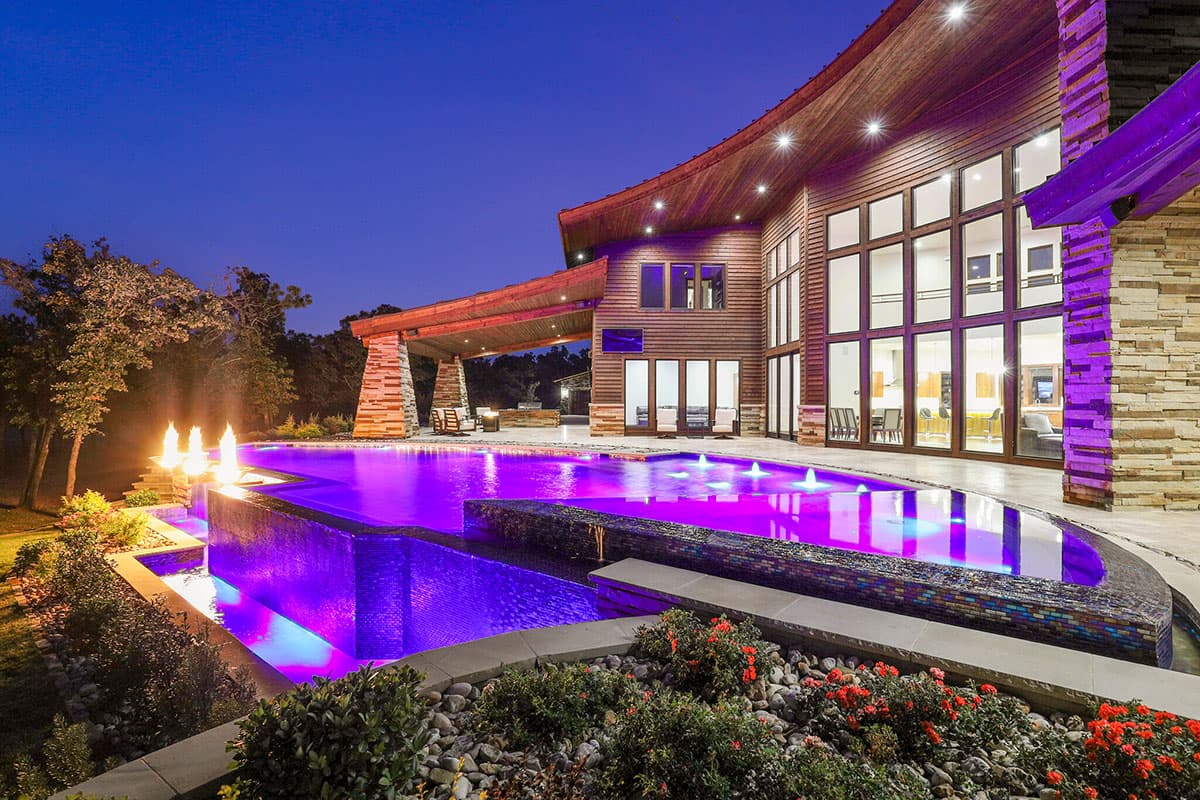 Custom pool built by J C Boyd Custom Builders in North Texas
